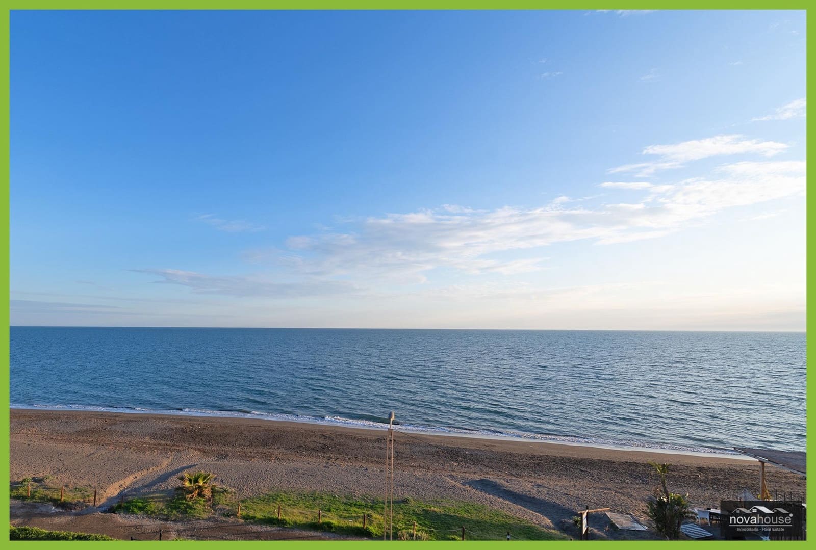 3 Zimmer Reihenhaus zu verkaufen in Torre de Benagalbon mit Pool Garage - 565.000 € (Ref: 9656115)