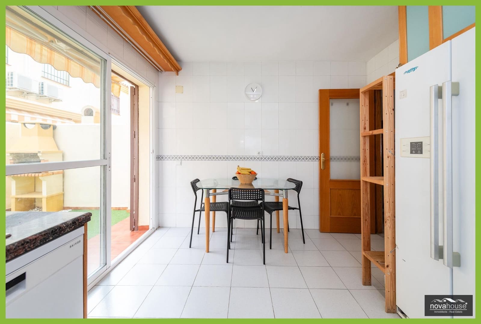4 Zimmer Reihenhaus zu verkaufen in Torre de Benagalbon mit Pool Garage - 527.000 € (Ref: 9656115)