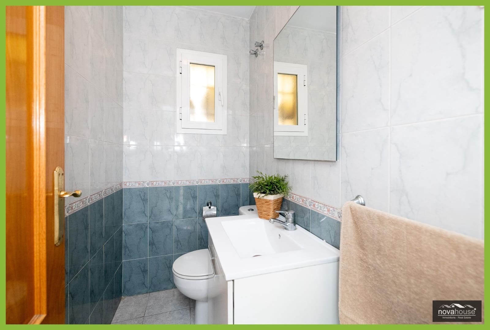 4 Zimmer Reihenhaus zu verkaufen in Torre de Benagalbon mit Pool Garage - 527.000 € (Ref: 9656115)