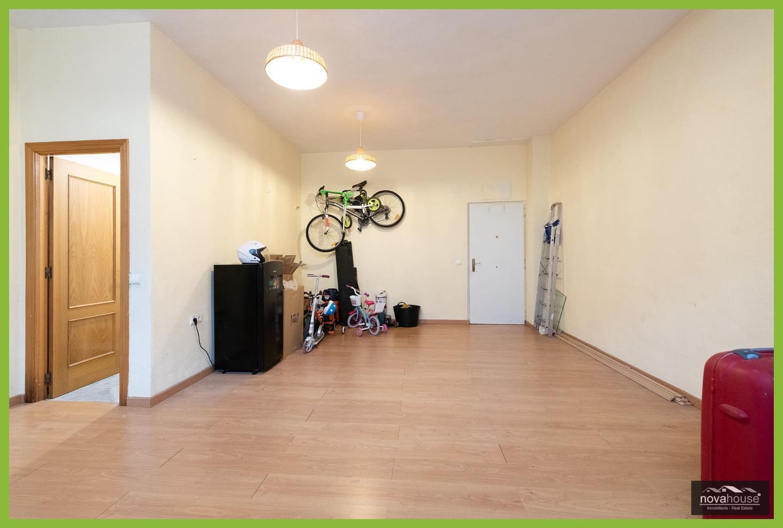4 Zimmer Reihenhaus zu verkaufen in Torre de Benagalbon mit Pool Garage - 527.000 € (Ref: 9656115)