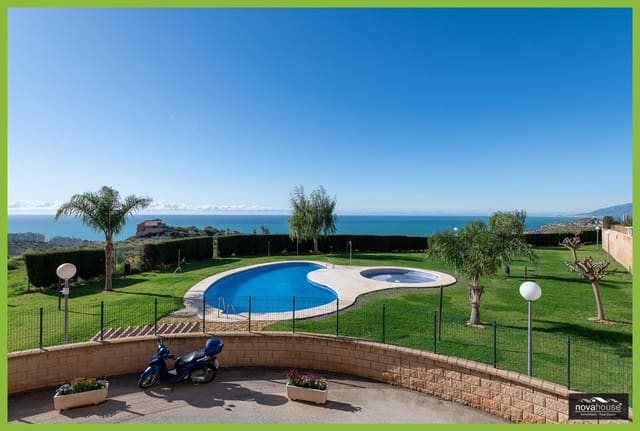 3 soveværelse Lejlighed til salg i La Cala del Moral, Rincón de la Victoria med swimmingpool garage - € 449.990 (Ref: 9670657)