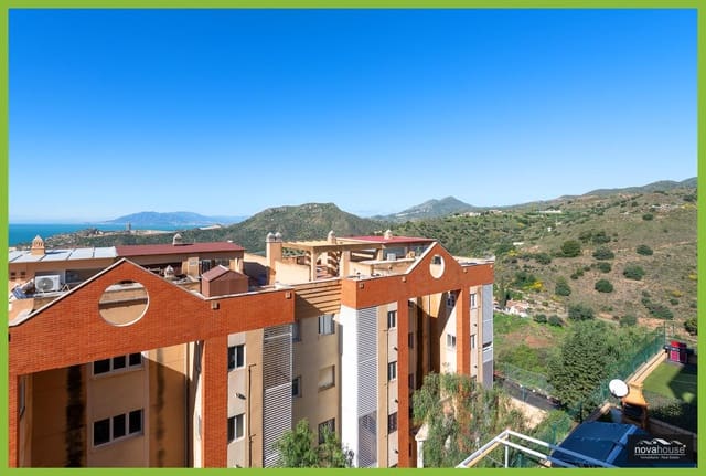 3 soveværelse Lejlighed til salg i La Cala del Moral, Rincón de la Victoria med swimmingpool garage - € 449.990 (Ref: 9670657)