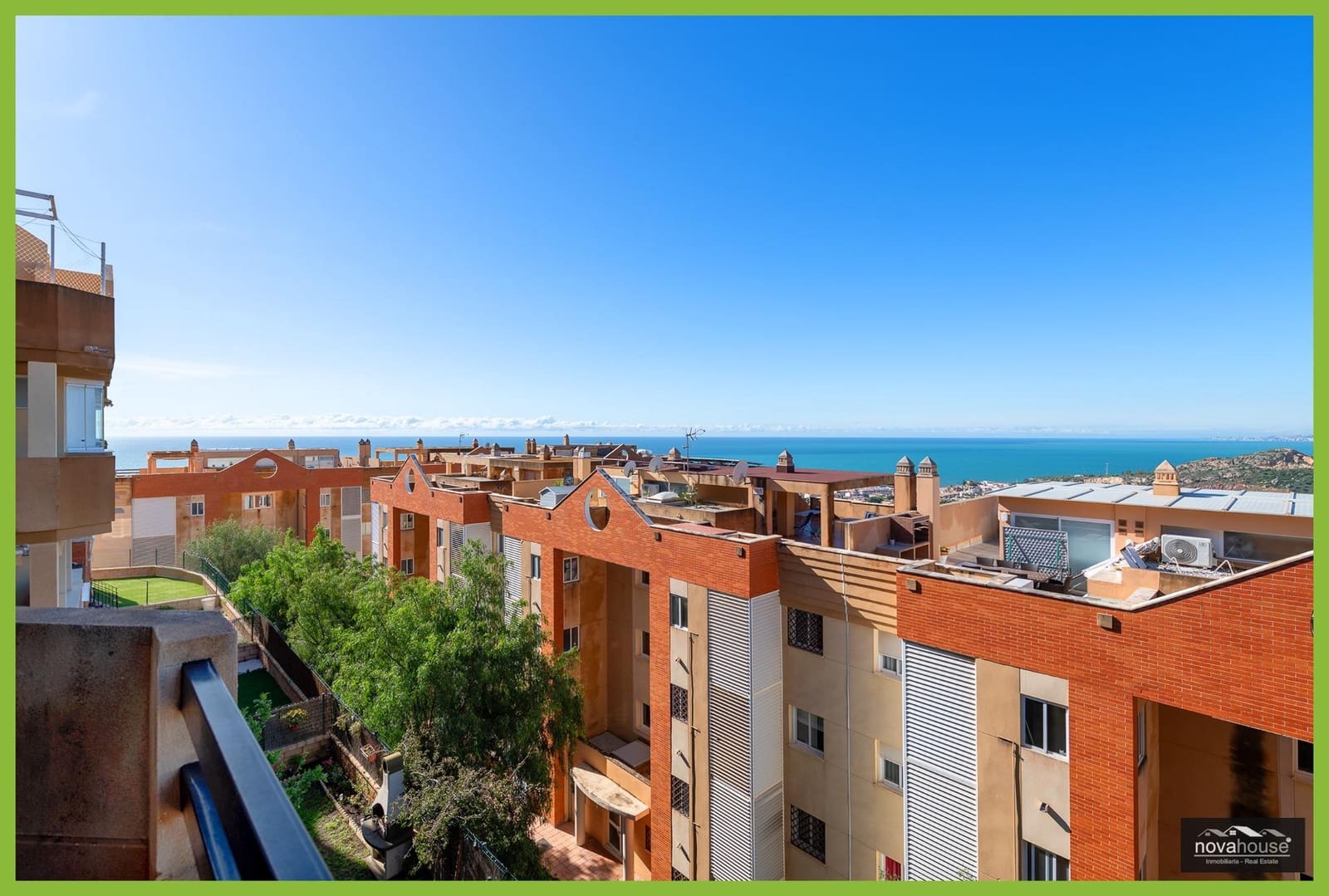 3 sypialnia Mieszkanie na sprzedaż w La Cala del Moral z basenem garażem - 429 900 € (Ref: 9670657)