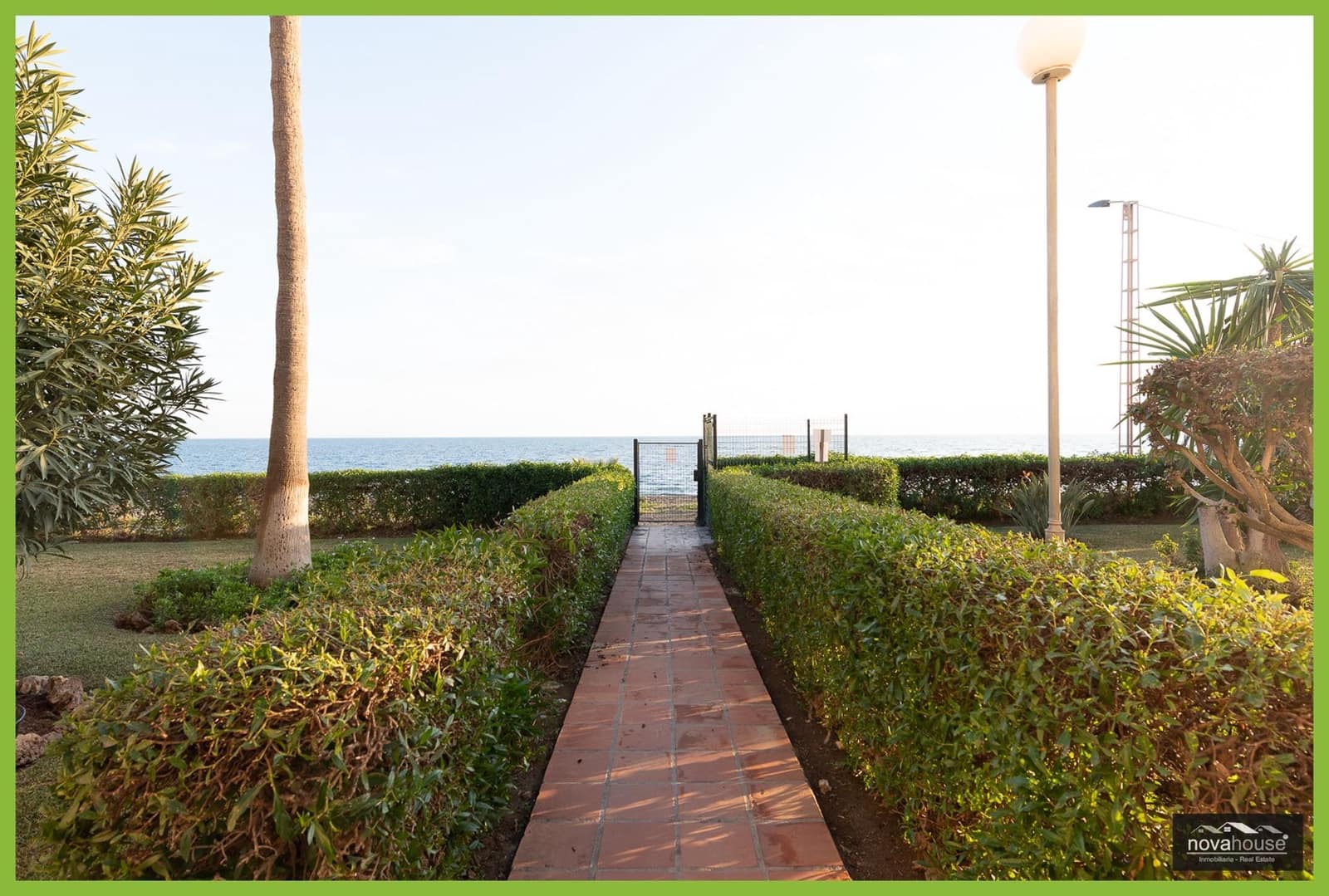 3 makuuhuone Kattohuoneisto vuokrattavana paikassa Rincon de la Victoria mukana 
autotalli - 1 700 € (Ref: 9679874)