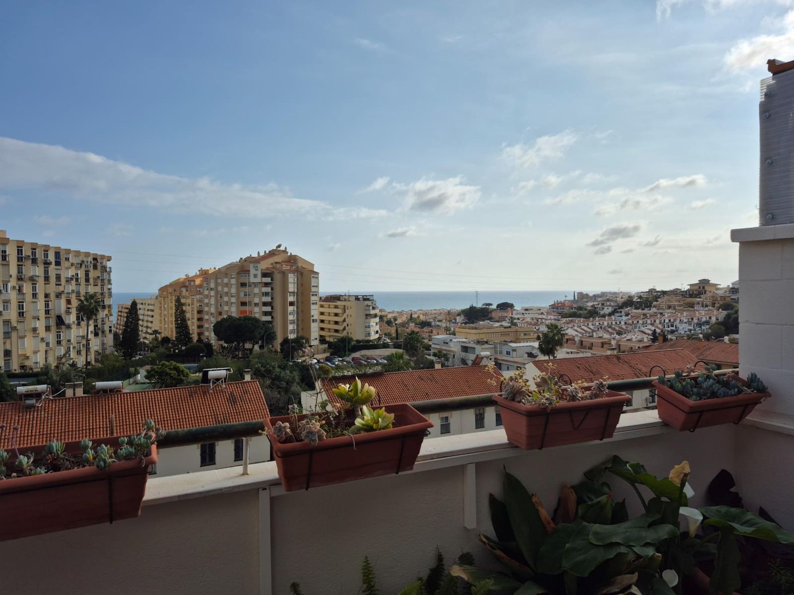 3 soveværelse Penthouse til salg i La Cala del Moral med swimmingpool garage - € 442.000 (Ref: 9719979)