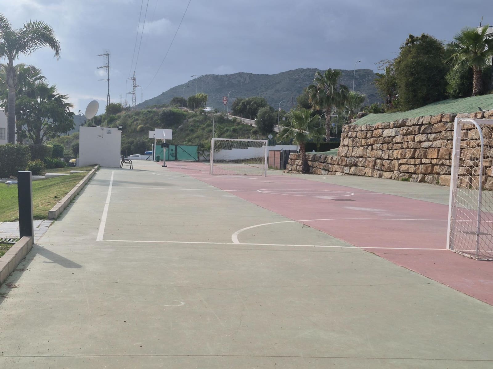 3 soveværelse Penthouse til salg i La Cala del Moral med swimmingpool garage - € 442.000 (Ref: 9719979)