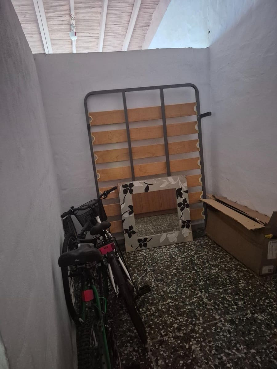 3 Zimmer Apartment zu verkaufen in Almayate mit Garage - 350.000 € (Ref: 9726654)