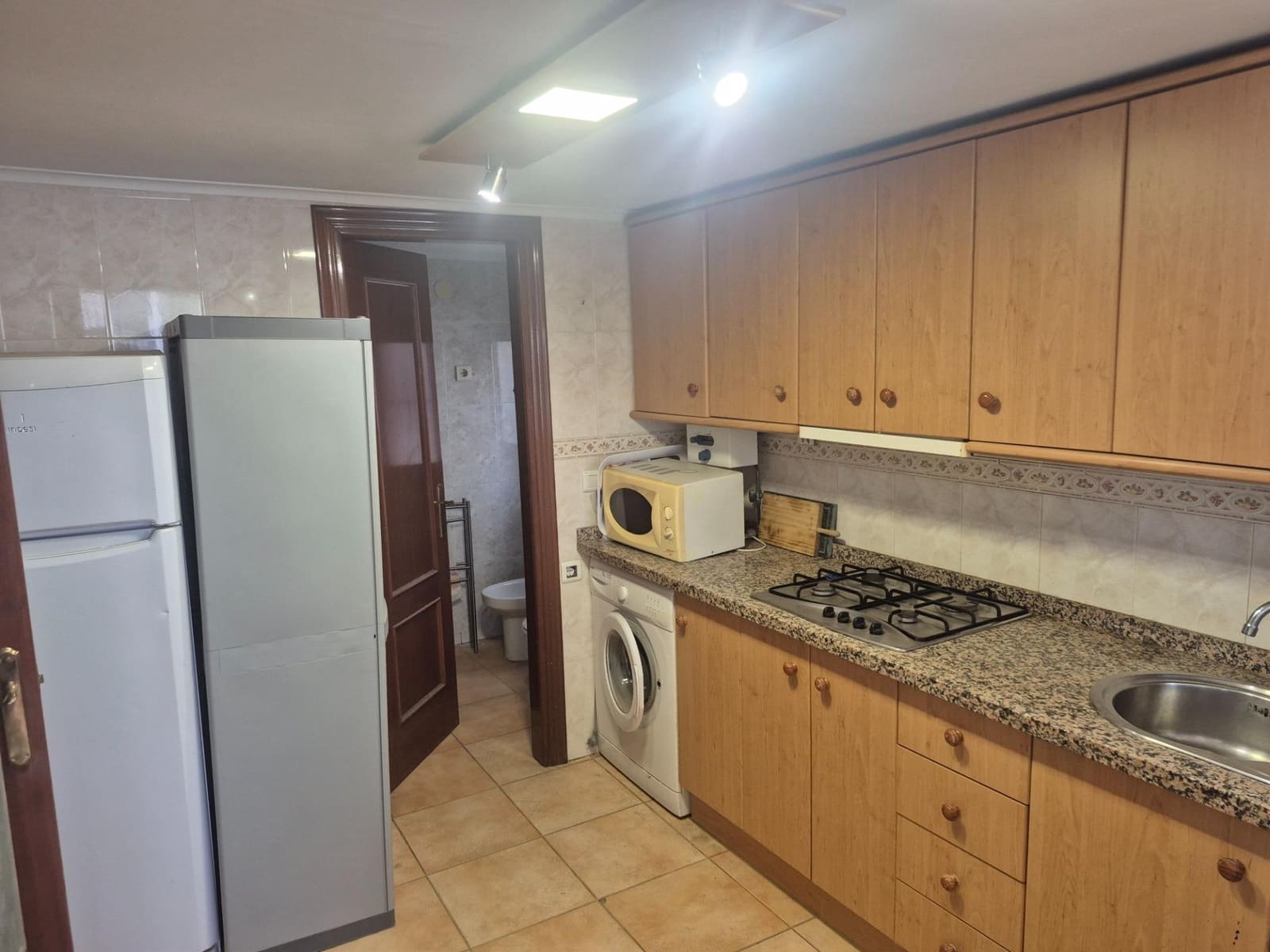 3 Zimmer Apartment zu verkaufen in Almayate mit Garage - 350.000 € (Ref: 9726654)