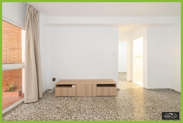 3 makuuhuone Asunto myytävänä paikassa Carretera de Cadiz, Málaga kaupunki - 249 990 € (Ref: 9799277)