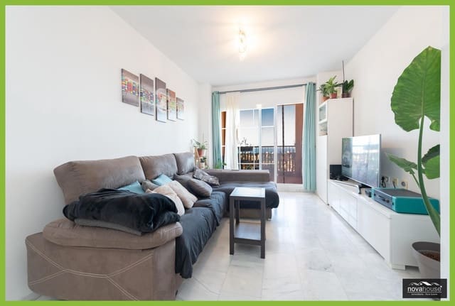2 sovrum Lägenhet till salu i La Cala del Moral, Rincón de la Victoria med pool garage - 349 900 € (Ref: 9799279)