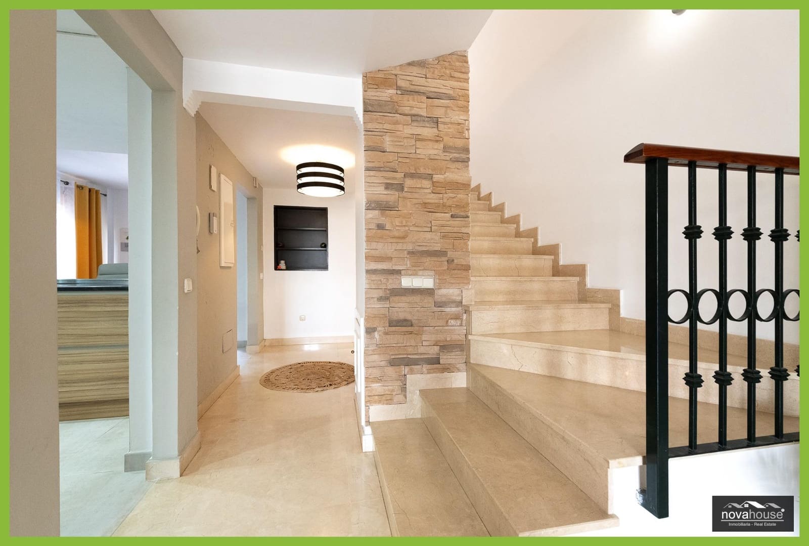 4 sovrum Semi-fristående Villa till salu i Riviera del Sol med pool garage - 699 990 € (Ref: 9799280)