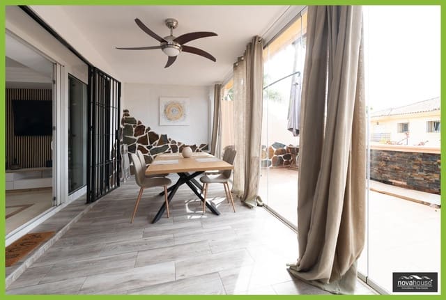 4 sovrum Semi-fristående Villa till salu i Riviera del Sol, Mijas med pool garage - 699 990 € (Ref: 9799280)