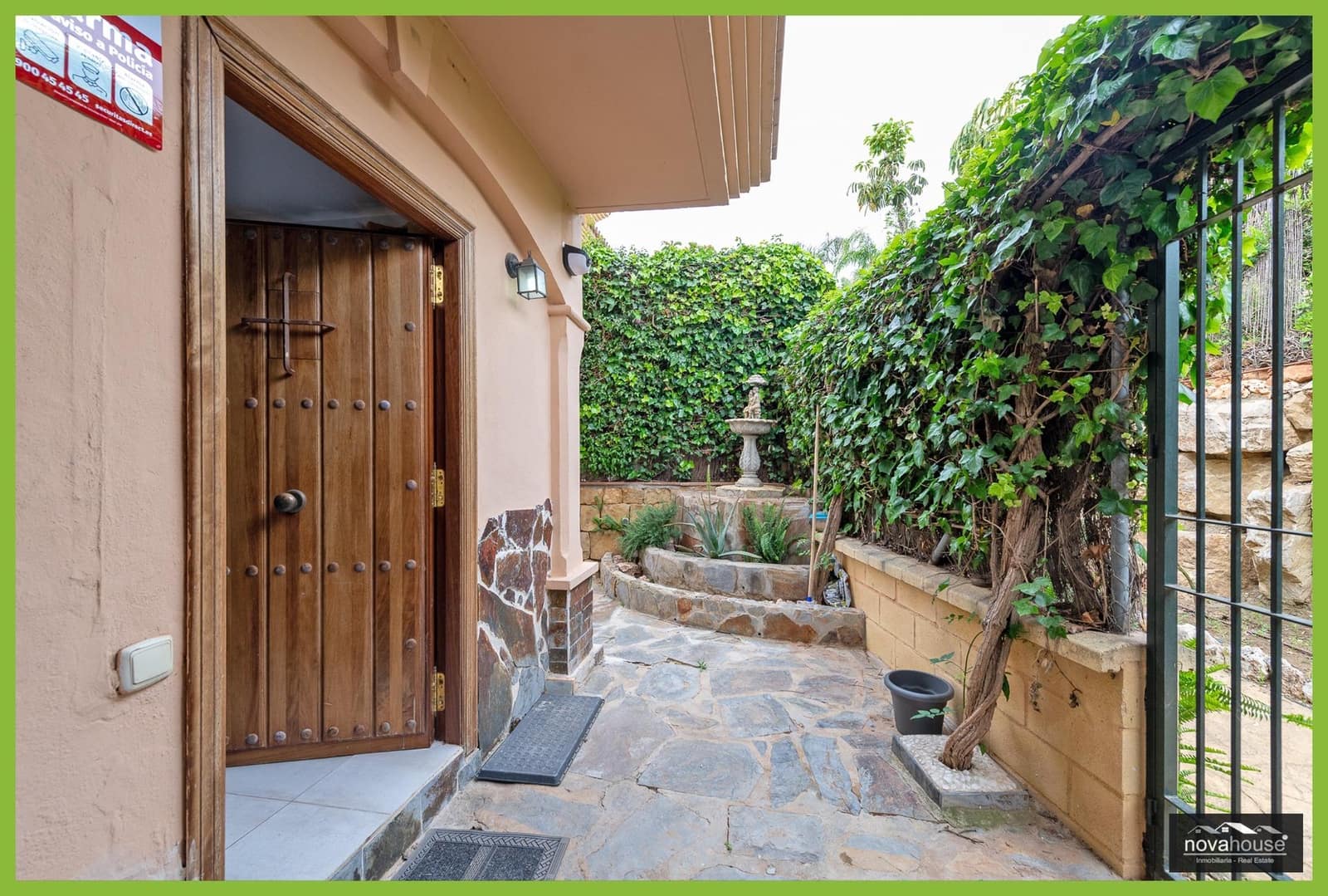 4 sovrum Semi-fristående Villa till salu i Riviera del Sol med pool garage - 699 990 € (Ref: 9799280)