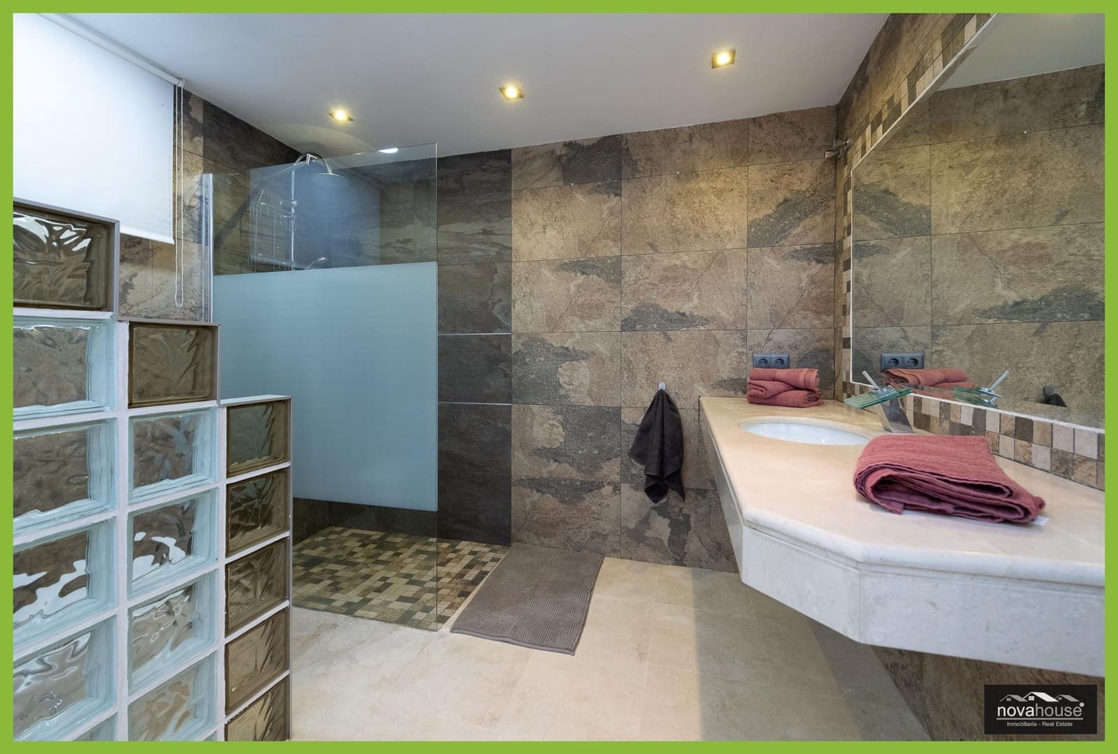 4 Zimmer Doppelhaus zu verkaufen in Riviera del Sol mit Pool Garage - 699.990 € (Ref: 9799280)
