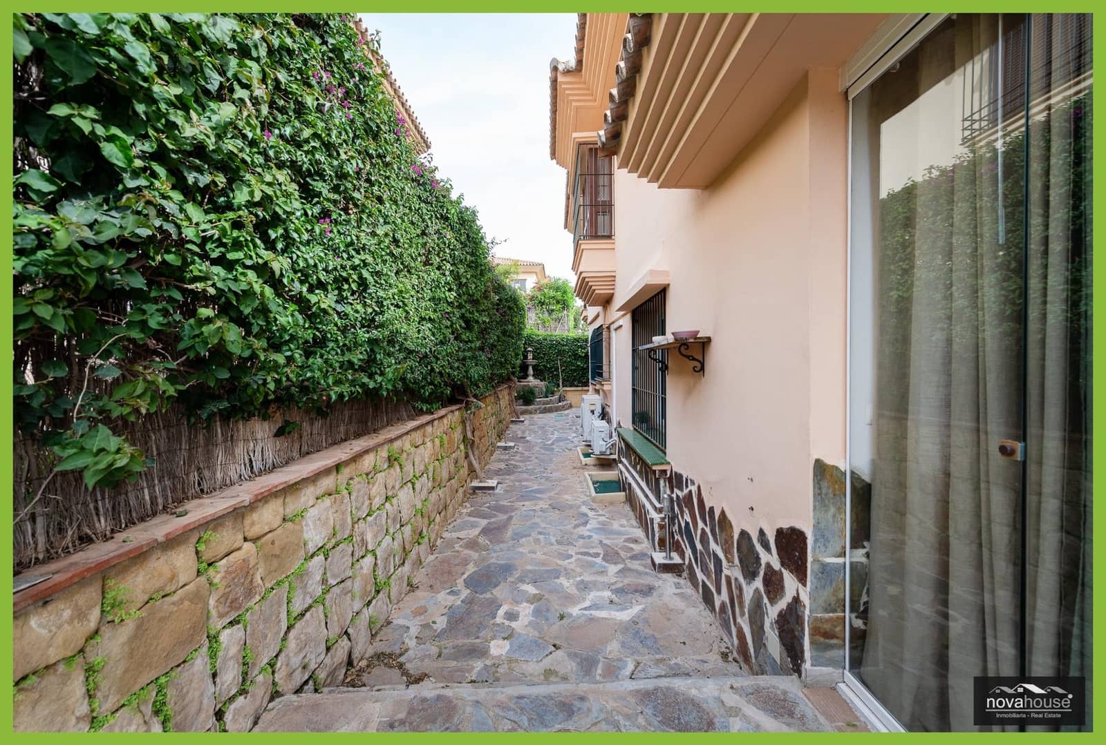 4 Zimmer Doppelhaus zu verkaufen in Riviera del Sol mit Pool Garage - 699.990 € (Ref: 9799280)