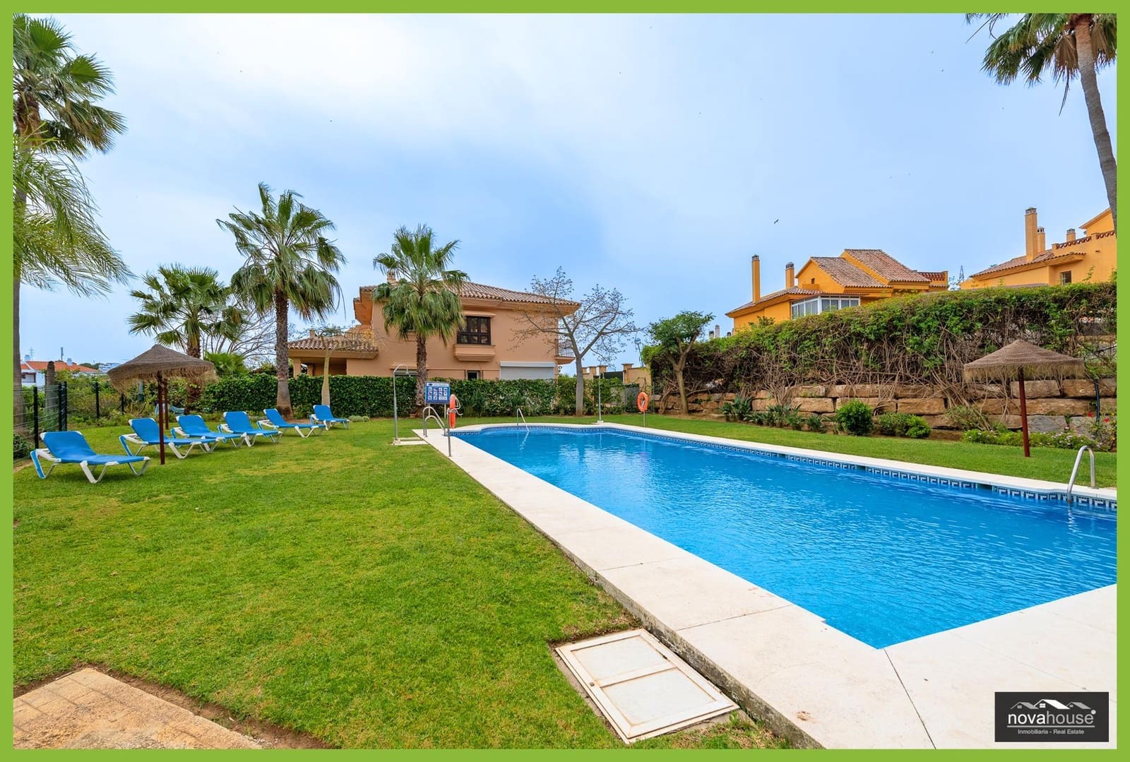 4 Zimmer Doppelhaus zu verkaufen in Riviera del Sol mit Pool Garage - 699.990 € (Ref: 9799280)
