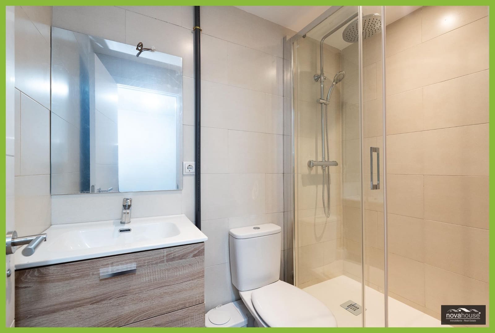 3 bedroom Flat for sale in Malaga city - € 369,900 (Ref: 9820530)