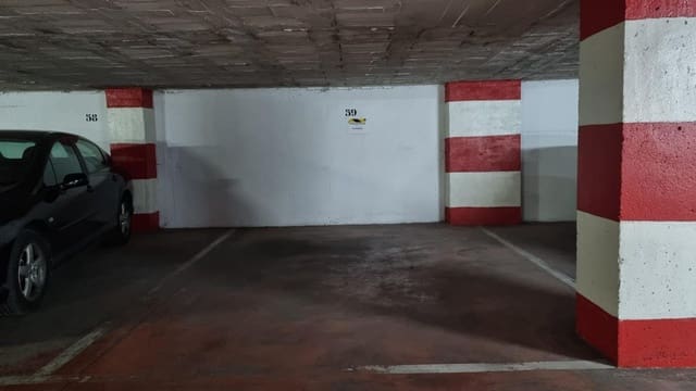 Garage til salg i Málaga by - € 29.000 (Ref: 9839272)