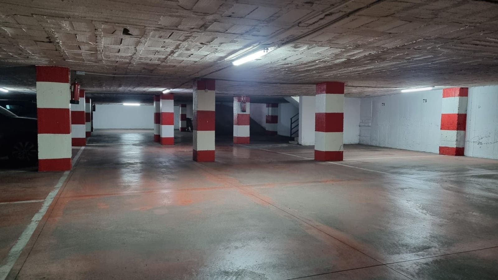 Garage til salg i Malaga by - € 29.000 (Ref: 9839272)