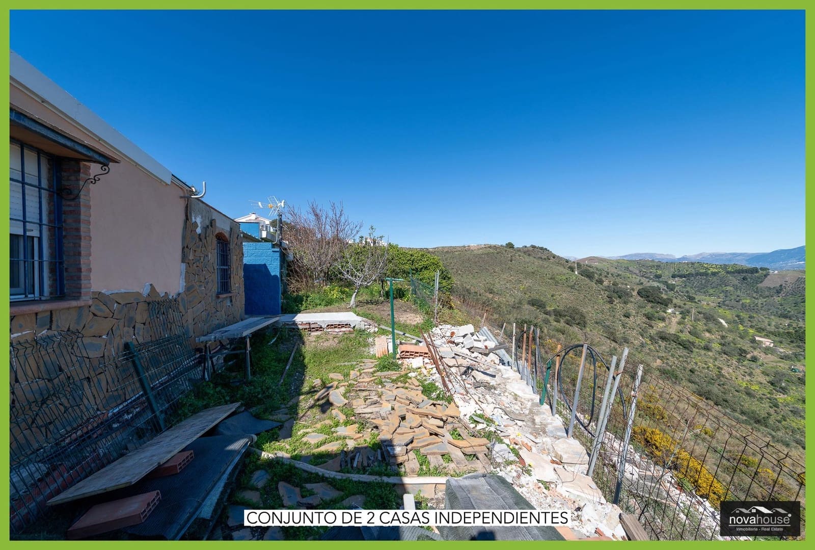 3 soverom Villa til salgs i Moclinejo med garasje - € 479 900 (Ref: 9855480)