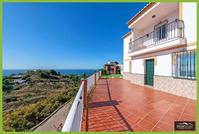 6 chambre Finca/Maison de Campagne à vendre à Chaparil - Torrecilla - Punta Lara, Nerja avec piscine garage - 1 500 000 € (Ref: 9881956)