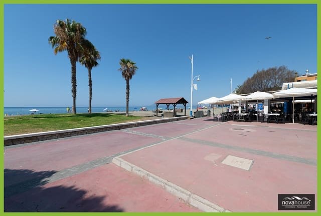 3 camera da letto Bungalow in vendita in El Palo, Malaga città - 450.000 € (Rif: 9952648)