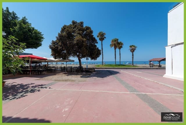 3 camera da letto Bungalow in vendita in El Palo, Malaga città - 450.000 € (Rif: 9952648)