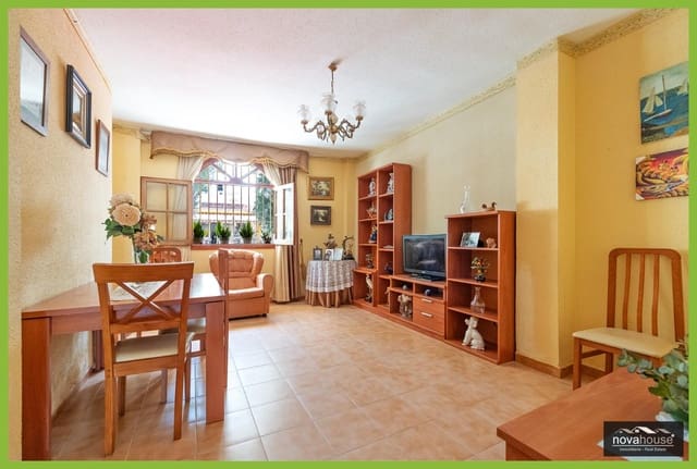 3 camera da letto Bungalow in vendita in El Palo, Malaga città - 450.000 € (Rif: 9952648)
