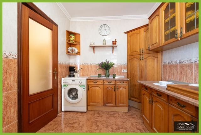 3 camera da letto Bungalow in vendita in El Palo, Malaga città - 450.000 € (Rif: 9952648)