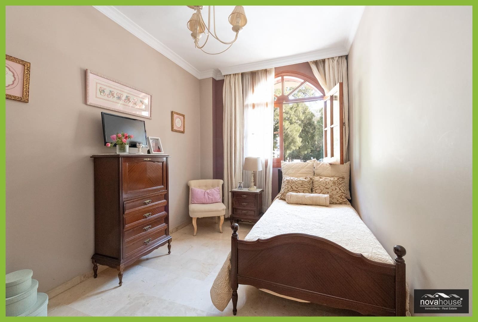 7 soverom Villa til salgs i Malaga by - € 1 250 000 (Ref: 9954252)