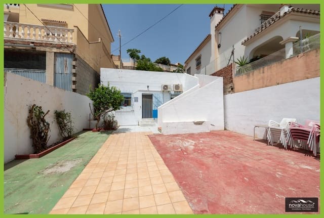 3 chambre Villa/Maison à vendre à Rincón de la Victoria - 280 000 € (Ref: 9966676)