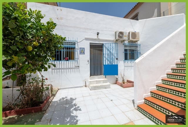 3 chambre Villa/Maison à vendre à Rincón de la Victoria - 280 000 € (Ref: 9966676)