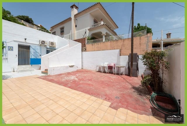 3 chambre Villa/Maison à vendre à Rincón de la Victoria - 280 000 € (Ref: 9966676)