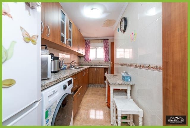 2 soverom Hus til salgs i Playas del Palo, Málaga by - € 315 000 (Ref: 9983038)