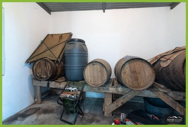 Mark till salu i Chaparil - Torrecilla - Punta Lara, Nerja - 1 500 000 € (Ref: 9999637)