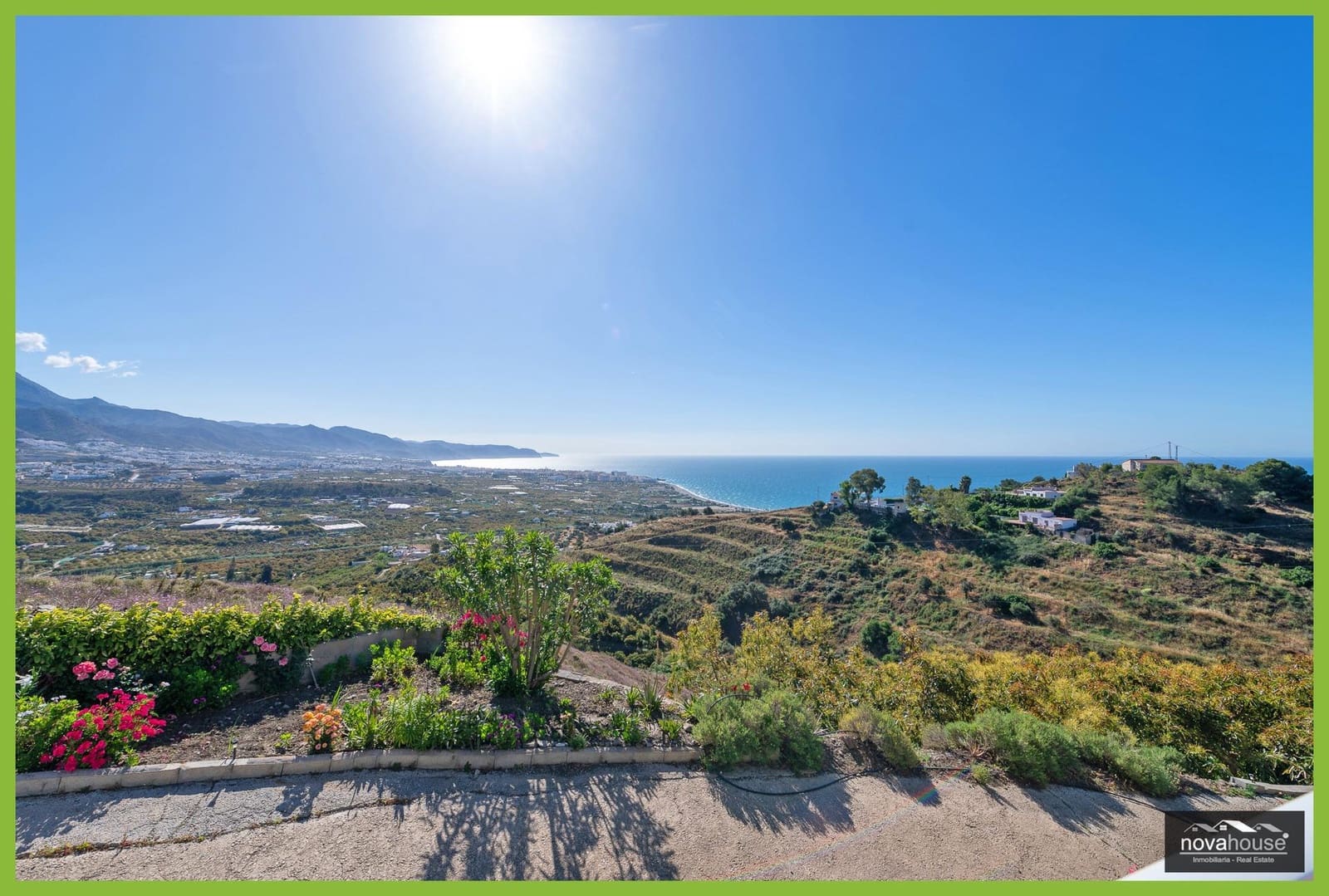 Rakentamaton maa myytävänä paikassa Nerja - 1 500 000 € (Ref: 9999637)