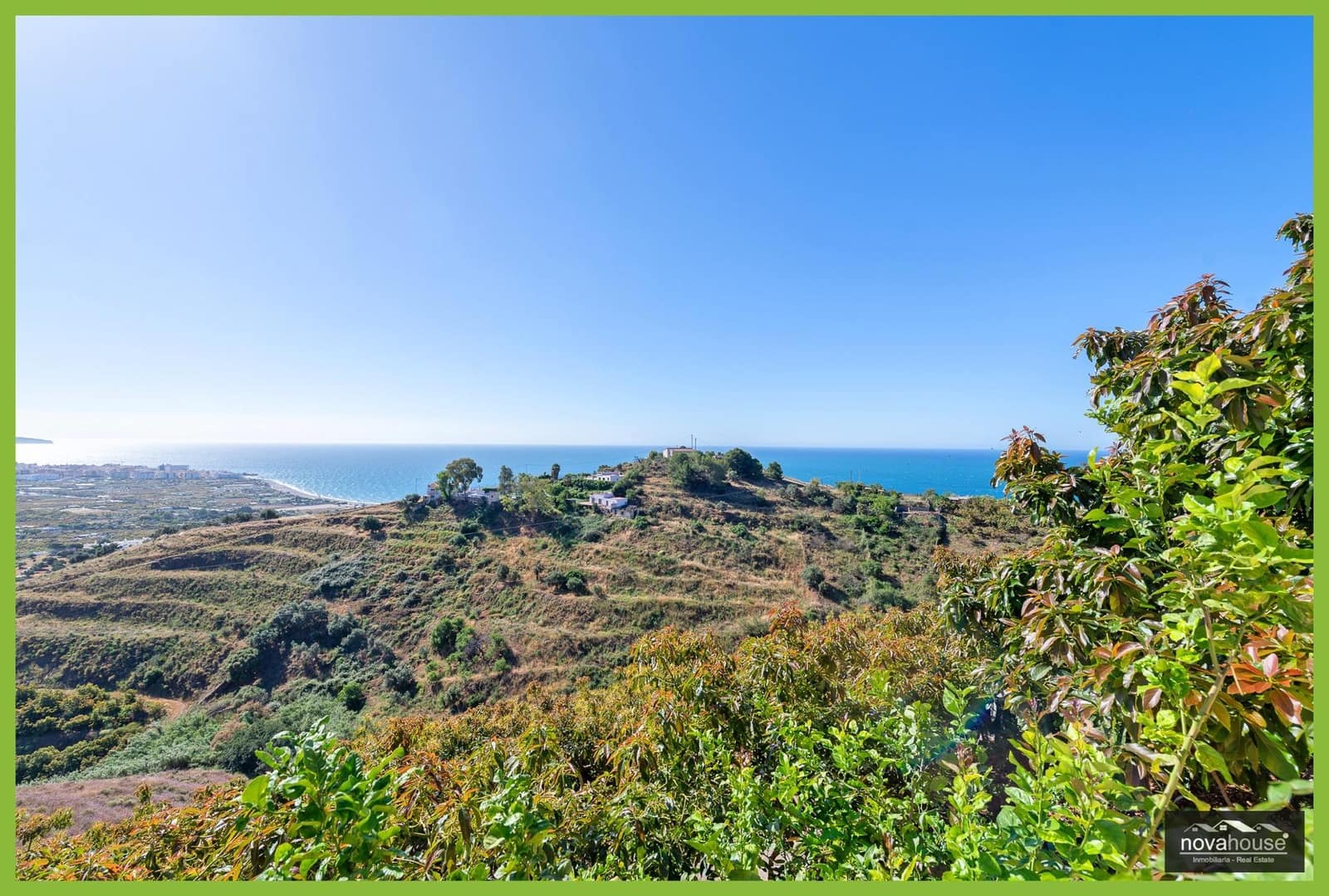 Rakentamaton maa myytävänä paikassa Nerja - 1 500 000 € (Ref: 9999637)