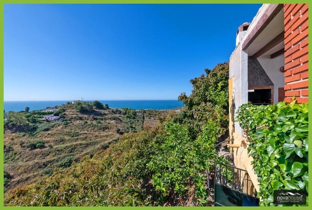 Mark till salu i Chaparil - Torrecilla - Punta Lara, Nerja - 1 500 000 € (Ref: 9999637)
