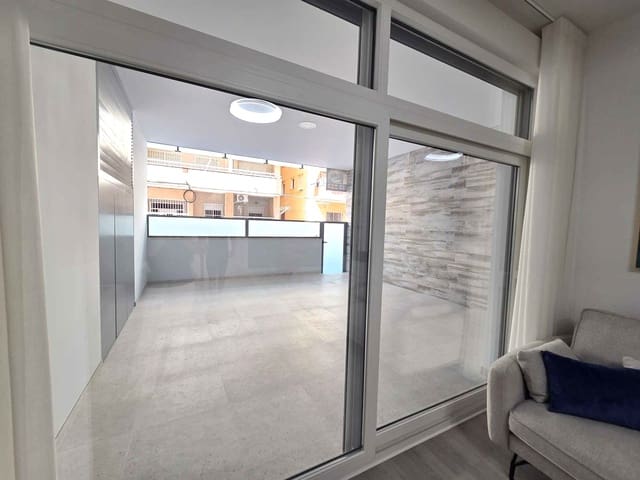 2 soveværelse Lejlighed til salg i Playa del Cura, Torrevieja med swimmingpool garage - € 270.000 (Ref: 10000731)