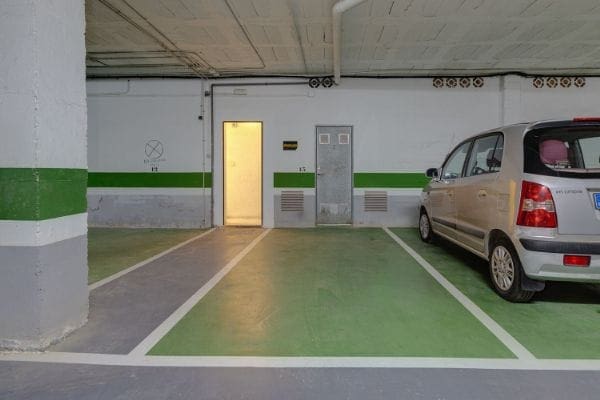 2 soverom Leilighet til salgs i Torrevieja med svømmebasseng garasje - € 219 000 (Ref: 10000878)