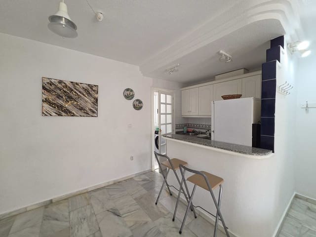 2 soverom Leilighet til salgs i Los Frutales, Torrevieja med svømmebasseng garasje - € 219 000 (Ref: 10000878)