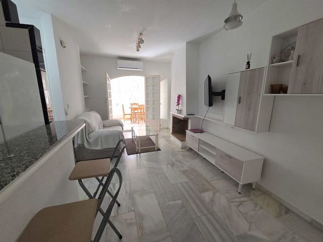 2 soverom Leilighet til salgs i Los Frutales, Torrevieja med svømmebasseng garasje - € 219 000 (Ref: 10000878)