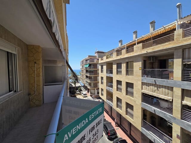 3 soveværelse Lejlighed til salg i Las Piscinas Naturales, Torrevieja - € 187.000 (Ref: 10004316)