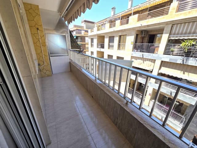 3 soveværelse Lejlighed til salg i Las Piscinas Naturales, Torrevieja - € 187.000 (Ref: 10004316)