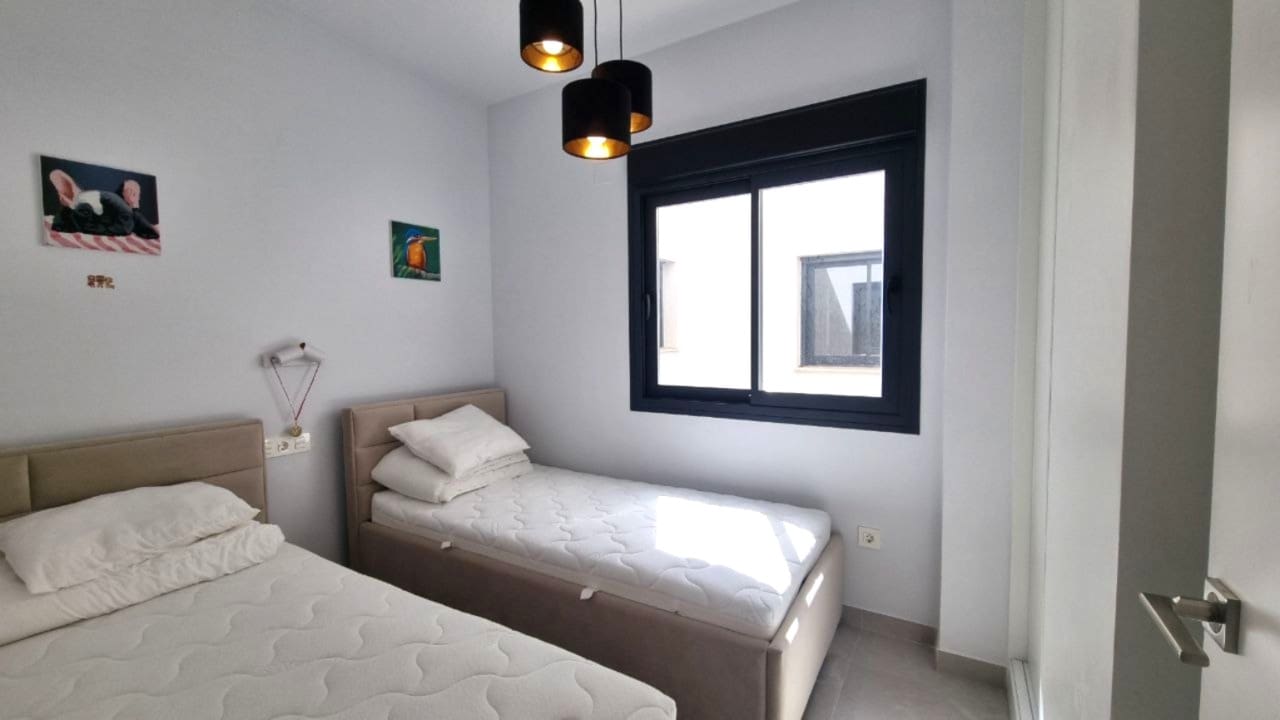 2 Zimmer Penthouse zu verkaufen in Torrevieja mit Pool Garage - 341.000 € (Ref: 10004411)