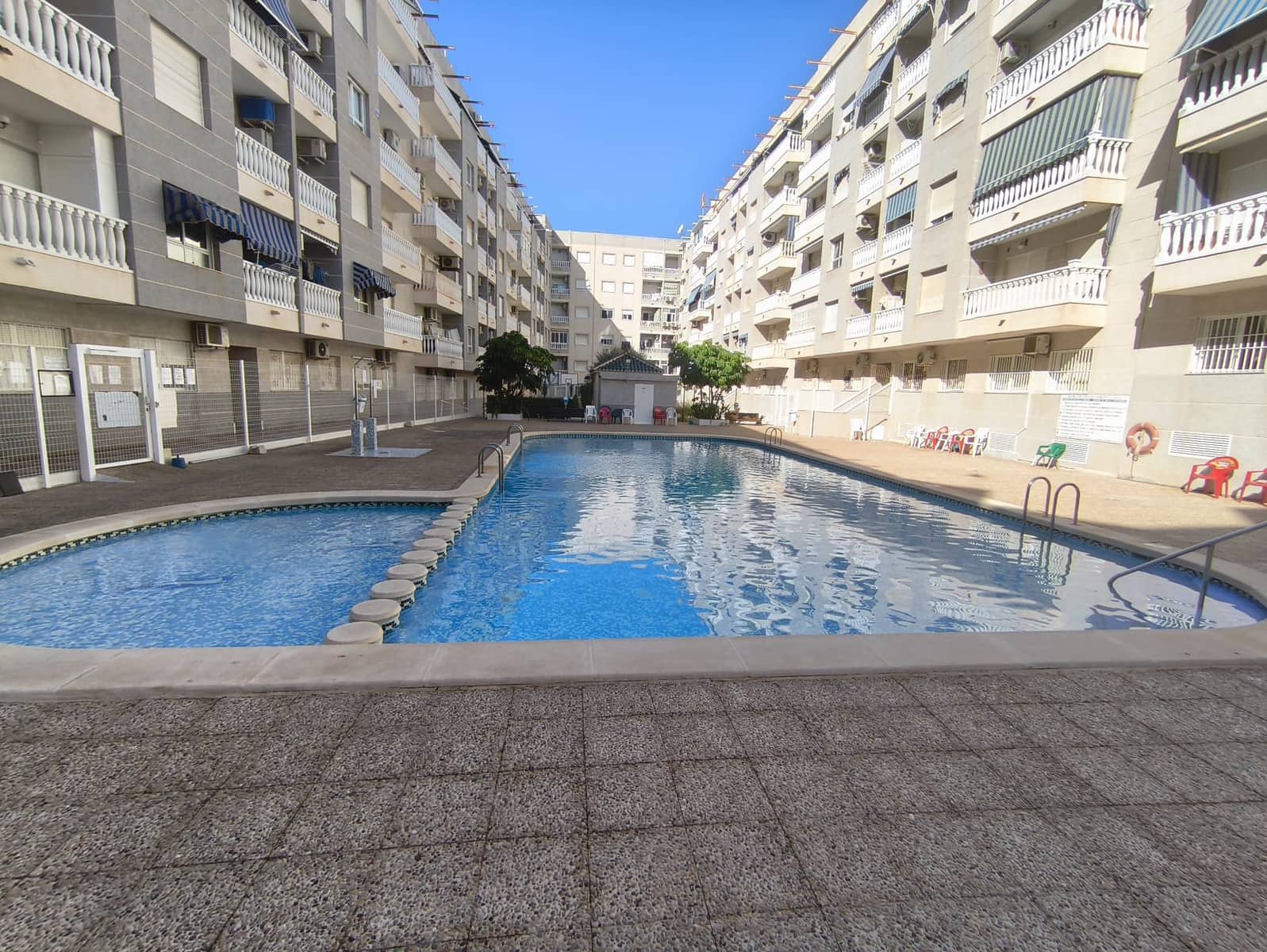 2 slaapkamer Appartement te koop in Torrevieja met zwembad garage - € 169.000 (Ref: 10144706)