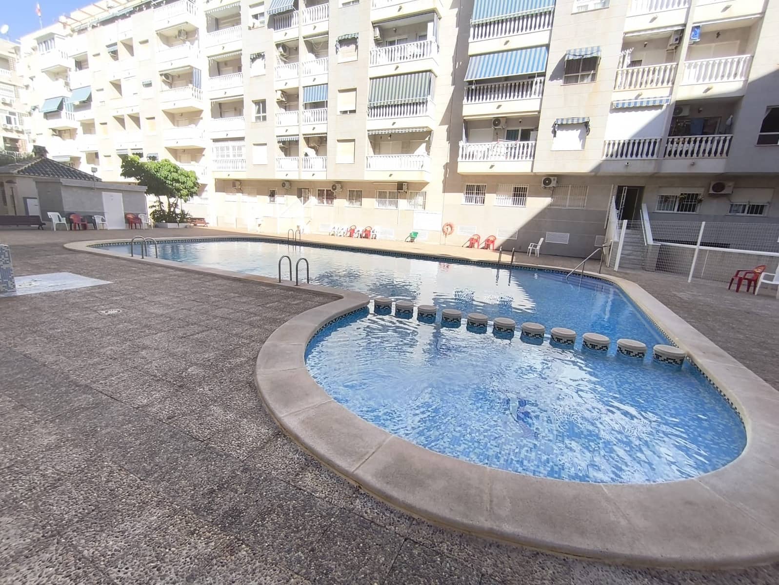 2 slaapkamer Appartement te koop in Torrevieja met zwembad garage - € 169.000 (Ref: 10144706)