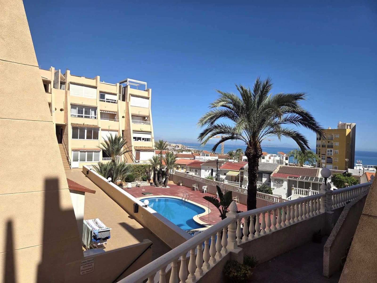 1 sypialnia Apartament na sprzedaż w Torrevieja z basenem - 147 000 € (Ref: 10144707)