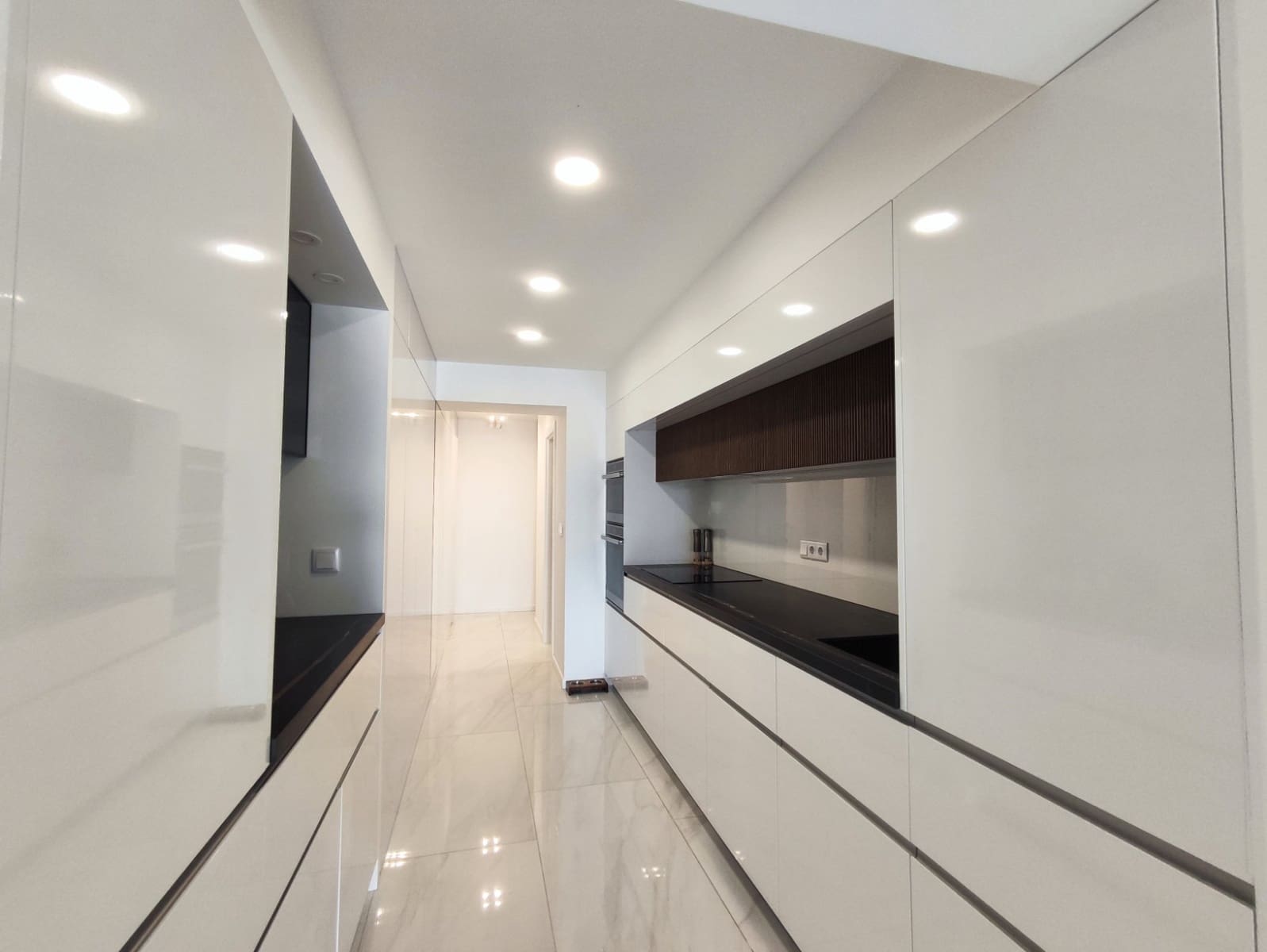 2 soverom Leilighet til salgs i Torrevieja - € 239 000 (Ref: 9409687)