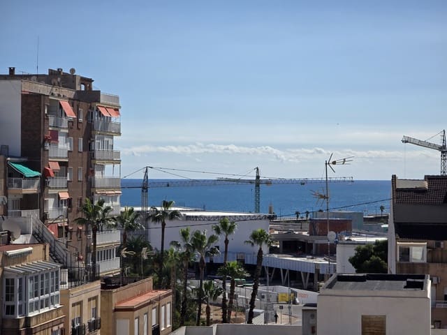 2 makuuhuone Huoneisto myytävänä paikassa Centro - Muelle Pesquero, Torrevieja - 239 000 € (Ref: 9409687)